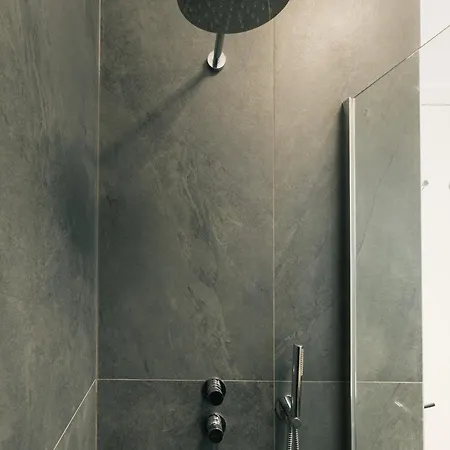 Daire Pool, Private Garden And In The Center Lido di Jesolo