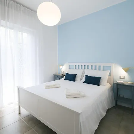 Daire Pool, Private Garden And In The Center